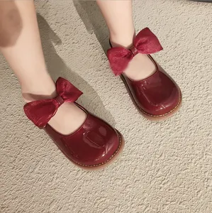 Design espanhol moda laço crianças sapatos de bebê vermelho couro senhora crianças