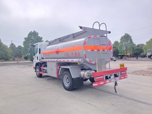 Nouveau camion-citerne Faw 4x2 de 6,2 m³ (5 tonnes, 6200 L) multi-compartiments avec distributeur de carburant à haut débit pour le transport de diesel/essence - Product Image 6