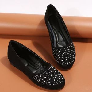 Le migliori vendite di fabbrica <span class=keywords><strong>scarpe</strong></span> eleganti e squisite da <span class=keywords><strong>donna</strong></span> abbaglianti e belle <span class=keywords><strong>scarpe</strong></span> basse da <span class=keywords><strong>donna</strong></span> con <span class=keywords><strong>borchie</strong></span> - Product Image 2