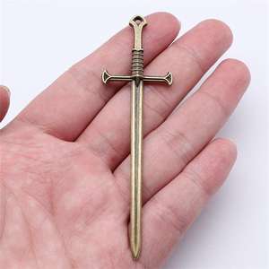 25x87mm 4,6g Meerkleurig Middeleeuws Gotisch COSPLAY Anime Lang Zwaard Hanger DIY Hanger - Product Image 1