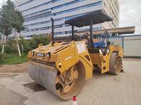 Compacteur d'asphalte vibrant à double tambour CAT CB564B d'occasion, rouleau lourd de chantier