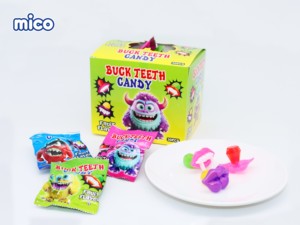 Los niños adoran estas caramelos novedosos con forma de diamante, de colores brillantes e intensamente frutales, empaquetados en bolsas pequeñas y fáciles de compartir. - Product Image 1