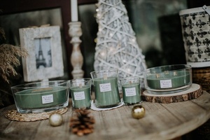 Velas Verdes Elípticas de Cera de Soja de 3 Mechas con Aroma a Vainilla - Product Image 6