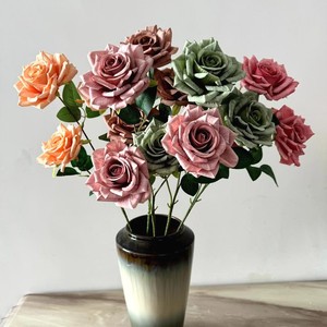 Rosa Artificial Pintada al Óleo Estilo Mocha, Adorno Vintage para el Hogar, Decoración <span class=keywords><strong>Suave</strong></span> para Cafetería, Atrezzo Nostálgico para Fotografía, Hecho en China - Product Image 3