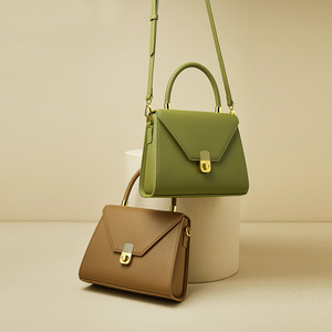 2023 sacs à main à bandoulière de luxe pour femmes Design <span class=keywords><strong>carré</strong></span> élégant Logo personnalisé fermeture de couverture en cuir véritable pour femmes et filles - Product Image 5
