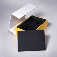 Boîte de papier de boîte de produit électronique d'écouteur de type livre imprimé UV avec le cintre et l'insertion d'EVA