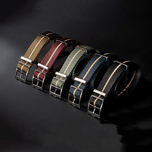 <span class=keywords><strong>Bracelet</strong></span> de montre en nylon sergé premium à boucle simple, 19 21 20 <span class=keywords><strong>22</strong></span> <span class=keywords><strong>mm</strong></span>, <span class=keywords><strong>bracelet</strong></span> long, bande de montre en tissu sport, réglage en une seule pièce - Product Image 1