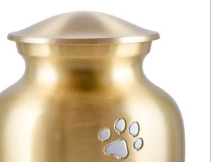 Urna Conmemorativa para Mascotas de Alta Calidad, Urna de Cremación Dorada con Huellas Plateadas, Urna de Metal para Cenizas de Perros y Gatos, Venta al Por Mayor - Product Image 5