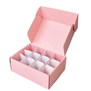 Hộp Bưu Phẩm Hộp Vận Chuyển Lượn Sóng In Logo Tùy Chỉnh Bán Sỉ Hộp Đóng Gói Quần Áo Bưu Phẩm Bằng Bìa Các Tông - Product Image 6