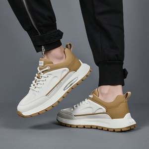 Zapatillas Deportivas Personalizadas para Hombre en Rojo y Negro, Antideslizantes, Ligeras, con Forro de Felpa, Estilo Casual, con Correa de Monje y Logotipo - Product Image 4