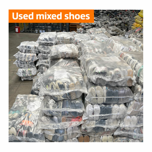 अफ्रीकी आयातकों के लिए दूसरे हाथ के जूते थोक में मिश्रित गांठ 25 किलोग्राम बी ग्रेड थोक स्टॉक - Product Image 1
