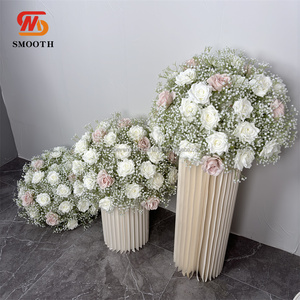 Boule de fleurs blanche lisse, gypsophile, rose rose, boule de fleurs, arrangement floral, décoration d'allée de mariage, accessoires de fête - Product Image 3