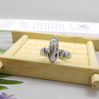 Haute qualité YuGi-Oh Duel Monsters jeu de cartes à collectionner Blue-Eyes White Dragon Silver Metal Ring comme cadeaux