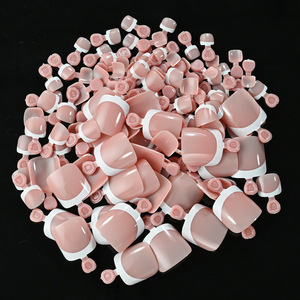 Étiquette personnalisée 120 pièces/boîte Faux <span class=keywords><strong>ongles</strong></span> à presser pour les orteils, couleurs variées, courts, carrés, couverture complète, pour DIY Nail Art - Product Image 3