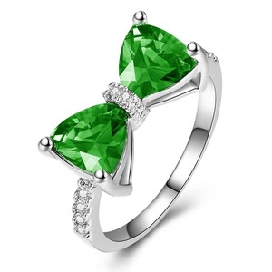 Anello con Design a Fiocco, Anello Colorato da Dito per Donne - Product Image 1
