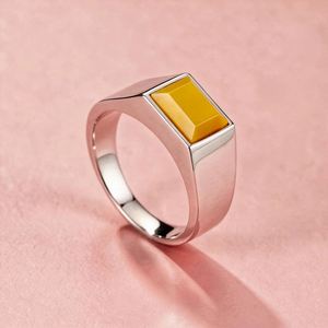 Anello da Uomo in Acciaio al Titanio con Occhio di Tigre, Personalizzato, Impermeabile ed Elegante - Product Image 5