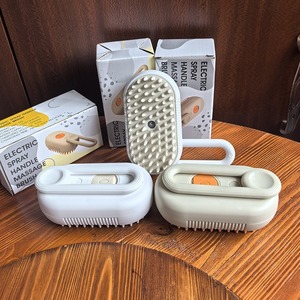 Peine Eléctrico Masajeador para Mascotas con Pulverizador Antipelusas de un Solo Toque, Recargable, de ABS y TPR, para Aseo de Perros y Gatos, Venta al por Mayor Personalizada - Product Image 1