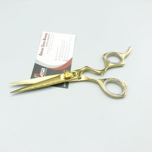 Ciseaux de coiffeur plaqués or de haute qualité professionnels poignée en acier inoxydable pointe droite tranchante coupe de coiffure réglable - Product Image 6