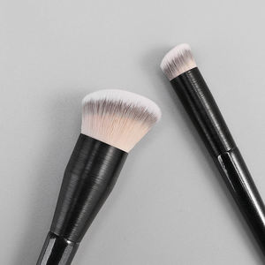 شعر نباتي عالي الجودة من YDINI 4 مع مقبض خشبي أسود رقيق ومخروط أسود لامع - Product Image 5