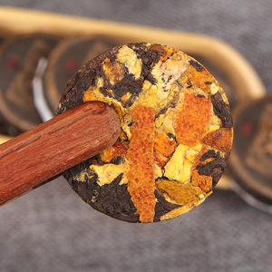 Mini Pasteles de Té Chenpi Pu'er, Área Central de Xinhui, Cáscara de Naranja más Té Pu'er Maduro de Yunnan, Portátil y Fácil de Preparar - Product Image 3