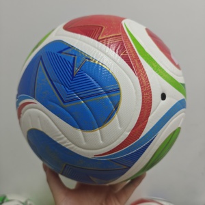 ฟุตบอลคุณภาพสูง ขนาดมาตรฐานเบอร์ 5 สำหรับการแข่งขันและการฝึกซ้อม ใช้ได้ทั้งในร่มและกลางแจ้ง พร้อมโลโก้แบบกำหนดเอง - Product Image 6