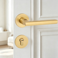 Serrure de porte magnétique silencieuse élégante dorée à levier en acier inoxydable pour portes en bois de chambre et de salle de bain