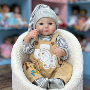 Nouveau produit 2026 : Poupée Reborn de 50 cm avec visage souriant, vente en gros pour les poupées préférées des enfants - Product Image 3