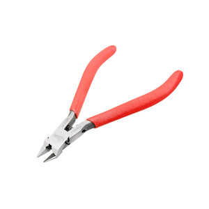 ชุดอุปกรณ์ตัดเย็บ Usoda UA-91580 กรรไกรใบบางคมเดียว ทำจากเหล็กกล้าคาร์บอน เหมาะสำหรับงานเครื่องมือ ผลิตในประเทศจีน สำหรับทุกวัย - Product Image 6