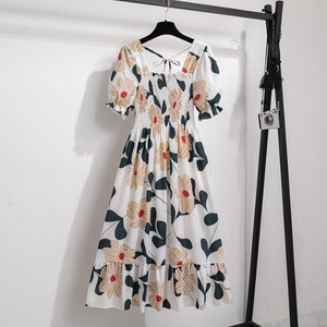 Vestido de verano de gasa plisado de manga corta, cuello cuadrado - Product Image 4