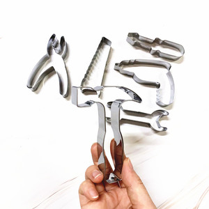 6 pièces ensemble de moules de cuisson en acier inoxydable <span class=keywords><strong>emporte</strong></span>-pièces outil de réparation forme marteau clé <span class=keywords><strong>pince</strong></span> Biscuit moules pour la maison - Product Image 6