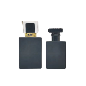 Luxury 50ml Thick Refillable Black Clear Glass Screen Printed Spray Perfume Bottle Screw Cap Empty Atomizer <strong>Reed</strong> <strong>Diffuser</strong> <strong>for</strong> - Product Image 1