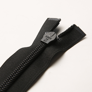 SBS # 7 Fermetures éclair invisibles à dents noires, à glissière réversible, avec bande réfléchissante bleue Iris Diamond, pour vêtements de scène, de fête et de mode - Product Image 4