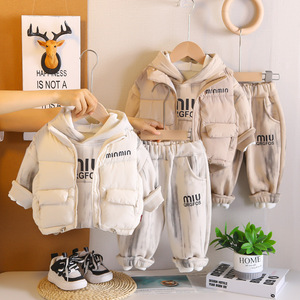 Élégant Nouveau À La Mode Garçons Casual Hiver Outfit Trois Pièces Ensemble Épaissi Chaud Bébé Polaire <span class=keywords><strong>Gilet</strong></span> Lettre En Gros Enfants - Product Image 1