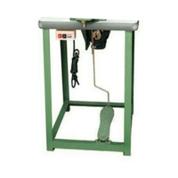 Poinçonneuse mécanique à œillets pour chaussures Equipement de poinçonnage automatique et semi-automatique du cuir