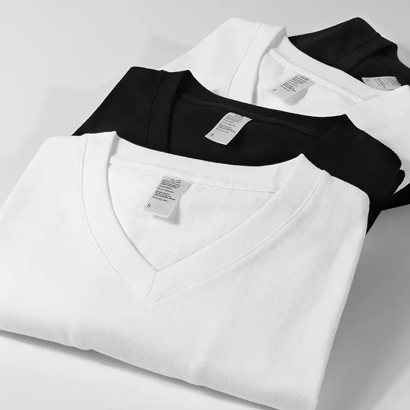 MT2251 High Quality Custom 250 Grams 100% Cotton Black White V Neck T Shirts Plain Men's T-Shirts