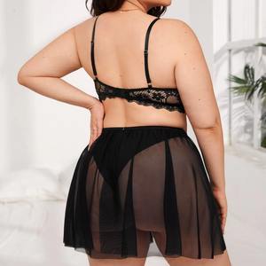 Robe de nuit d'hiver en tulle floral respirant sexy grande taille ODM, logo personnalisé, dentelle transparente, révélant les seins, séduisante - Product Image 4