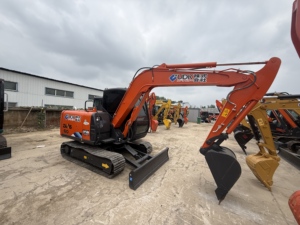 HITACHI ZX60 6 tonnes, excavatrices de haute qualité, excavatrices d'occasion, excavatrices sur chenilles, prix bas, à vendre - Product Image 1