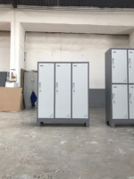 Armoire moderne à 6 portes coulissantes en métal gris clair, meuble de chambre à coucher durable pour étudiants, idéal pour le rangement des vêtements scolaires