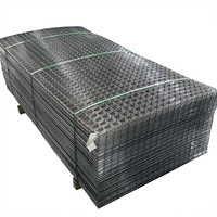 Panneau de treillis de volière 6ft treillis métallique soudé 6x6 10awg trou carré pour les services de pliage et de coupe personnalisés de clôture
