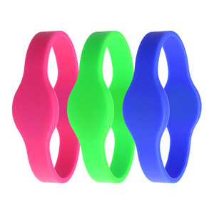 Tùy chỉnh <span class=keywords><strong>NFC</strong></span> Silicone dây đeo cổ tay cho các sự kiện khách sạn Thanh Toán-mềm thành viên kinh doanh thẻ RFID Mini <span class=keywords><strong>Tag</strong></span> 125Khz 13.56MHz - Product Image 2