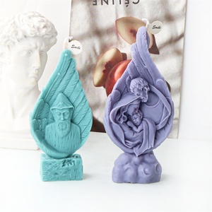 Moule en silicone pour sculpture artistique à ailes d'ange, représentant <span class=keywords><strong>la</strong></span> Vierge <span class=keywords><strong>Marie</strong></span>, <span class=keywords><strong>la</strong></span> famille <span class=keywords><strong>de</strong></span> Jésus (trois personnes), <span class=keywords><strong>la</strong></span> Sainte Charbel, pour <span class=keywords><strong>la</strong></span> fabrication <span class=keywords><strong>de</strong></span> bougies et d'articles religieux catholiques chrétiens en cire - Product Image 3