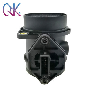 Capteur de débit d'air massique (MAF) 70 mm de diamètre intérieur 12 V pour Opel Vauxhall Fiat avec transmission automatique - Product Image 1