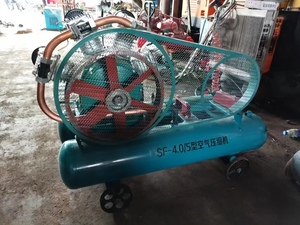 Nuovo Compressore d'Aria a Vite Portatile a Doppio Serbatoio con Motore e Pompa Diesel Raffreddati ad Aria per Cantieri Edili - Product Image 6