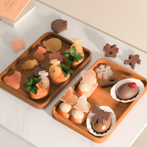DIY Weihnachts-Schokoladen-Harzform Handgefertigtes Skulpturmodell für Kuchen und Epoxidharz-Dekoration - Product Image 4