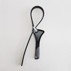 Outil multifonctionnel Lixin Tools 8 en 1 : clé à sangle réglable, ouvre-bouteille en plastique, outil pour filtre automobile - Product Image 5