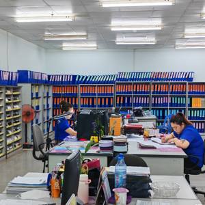 Sujetador de carcasa de alambre antideslizante hueco de 11mm al por mayor de fábrica debajo de las correas tejido suave para Textiles para el hogar bolsas de ropa DIY - Product Image 5