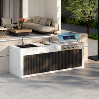 Station de barbecue en ardoise extérieure de qualité supérieure avec évier de préparation de cuisine et allumage électronique de comptoir de bar luxueux pour la cour de la villa