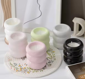 Vela Aromática de Cerámica con Forma de Donut, Linda y Artesanal, Vela de Aromaterapia de Lujo para Decoración del Hogar, Venta al por Mayor - Product Image 4