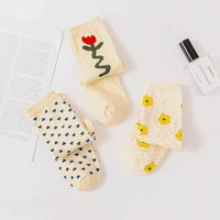 Nouvelle mode coeur fleur motif équipage chaussettes pour femmes tacheté Curling artistique confortable chaussettes