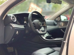 <span class=keywords><strong>Mercedes</strong></span> EQC350 4MATIC 2021 de <span class=keywords><strong>segunda</strong></span> <span class=keywords><strong>mano</strong></span>, SUV de lujo eléctrico puro, color blanco, 5 plazas, coche usado. - Product Image 4